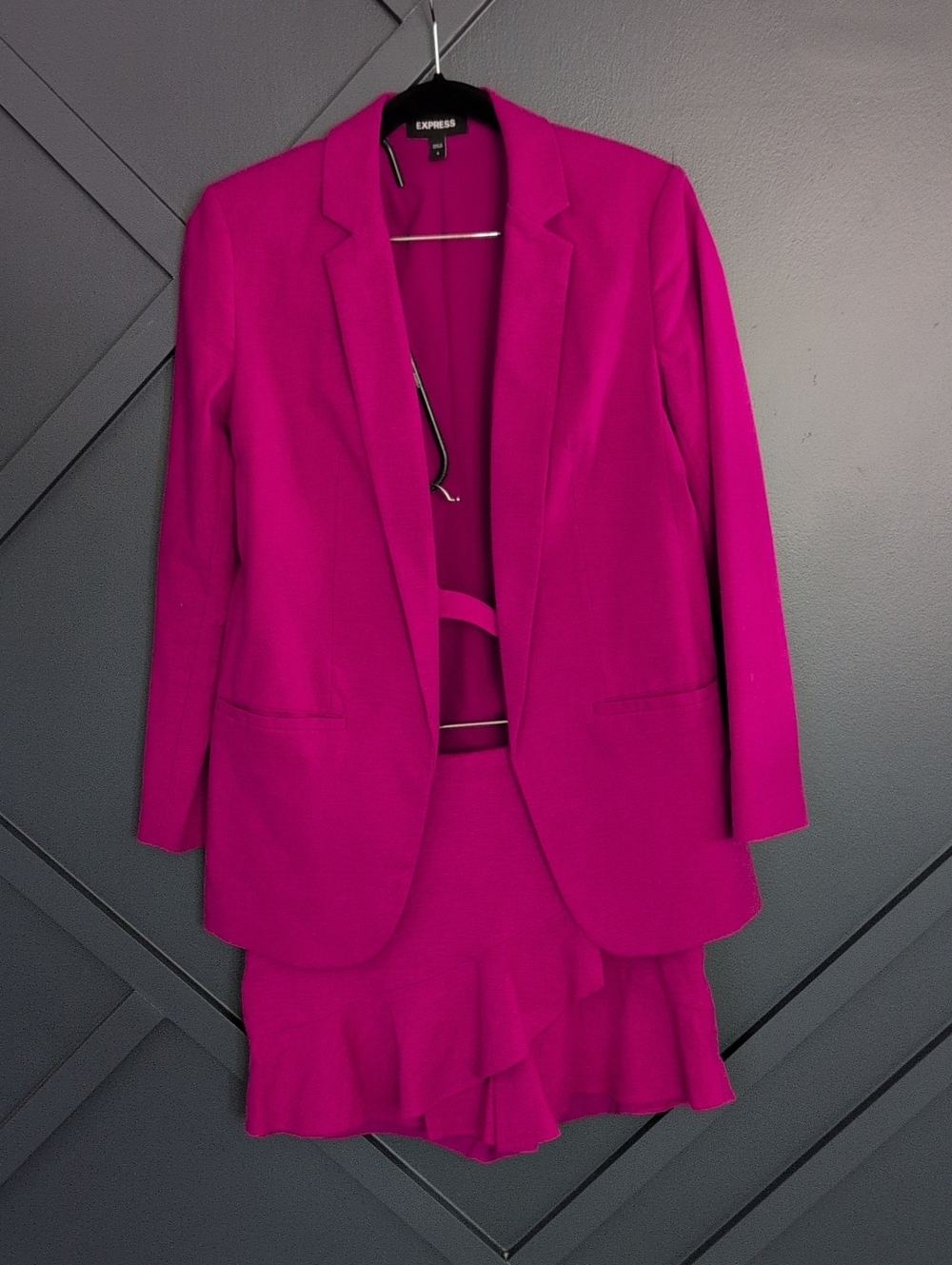 Express Women's Fuchsia Blazer & Skort Set